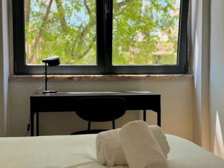 Rua da Beneficência, Lisbon, Lisbon 1600-019 - Photo 3