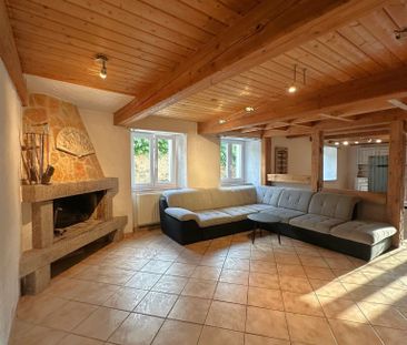 Spacious accommodation on two levels - Photo 1