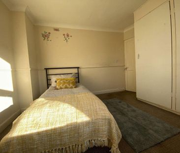 1 bedroom property to rent - Photo 6