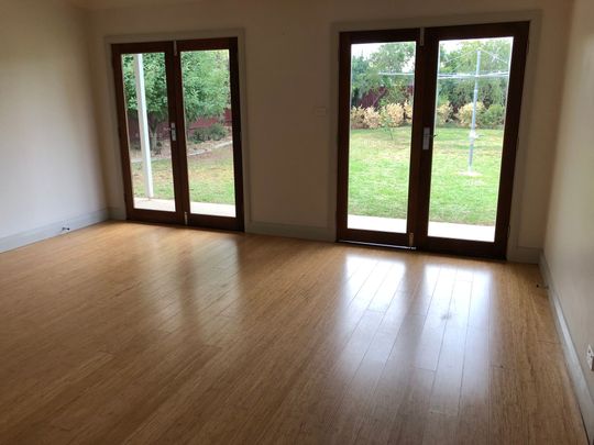 C21 Central West - 6862 3793 - Photo 1