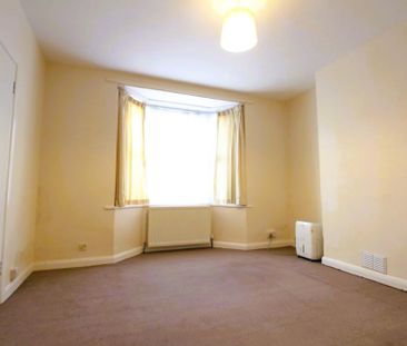 Sussex Road, Haywards Heath, RH16 - Photo 2