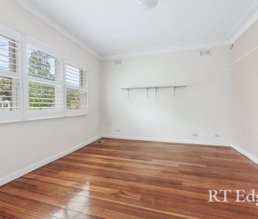 A Regent Lifestyle of Immediate Quality! - Photo 3