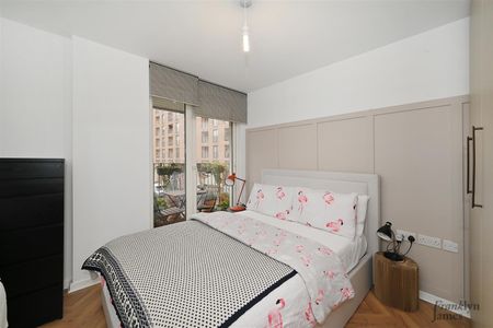 Callisto Court, E16 1FW, London - Photo 3