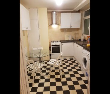 Room in a Shared Flat, Halyard House, E14 - Photo 2