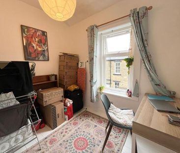 2 bedroom house to rent - Photo 2