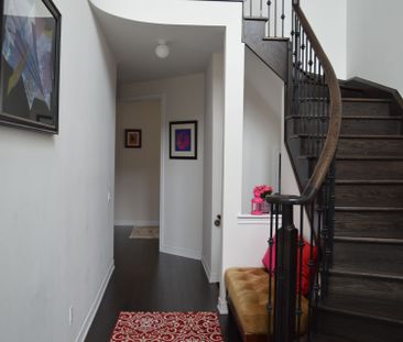 For Lease - 23 Boland Court Unit# (1 BdRm Upper Level), Aurora, Ont... - Photo 3