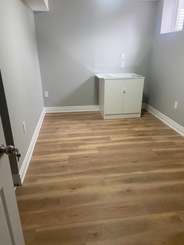 For Lease - 1074 Costigan Road Unit# BSMT, Milton, Ontario - Photo 2