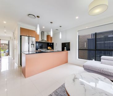 4 Bedrooms | 3 Bathrooms | Single Garage - Photo 5