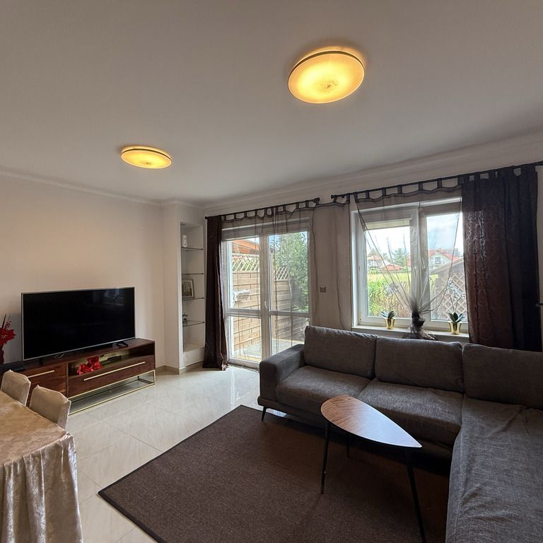 100m2 – SZEREGÓWKA W OGRODEM – WYNAJEM - Zdjęcie 1