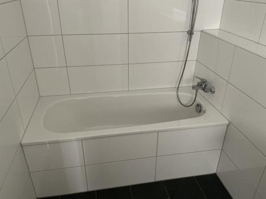 2-Zimmer-Wohnung mit Balkon in Velbert mieten - Photo 1