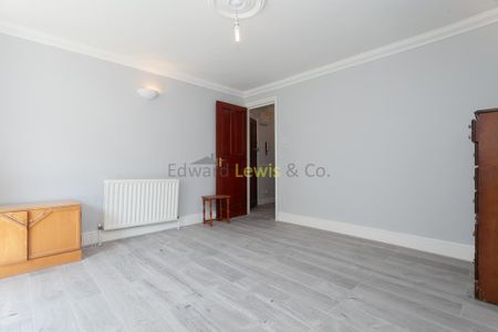 3 bedroom detached house to rent - Photo 5