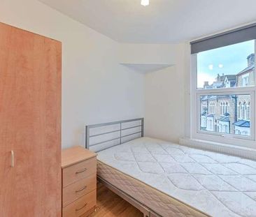 Ferndale Road, Clapham North, SW4 - Photo 5