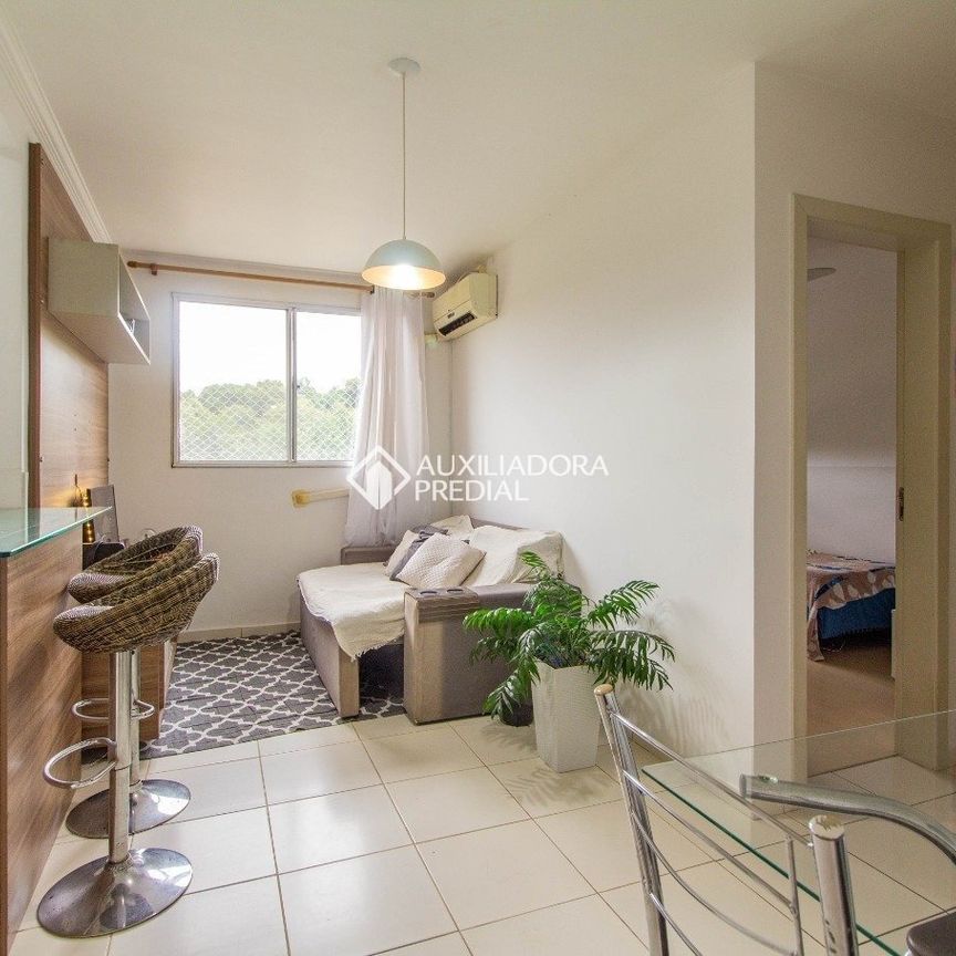Apartamento com 2 quartos e 51m² para alugar em Passo das Pedras, Porto Alegre. - Photo 1