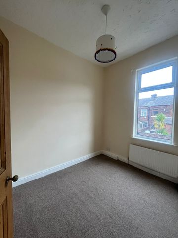 Phoenix Street - Photo 3