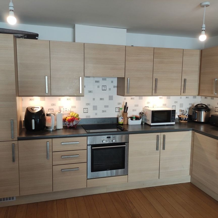 2 Bed Flat, Forum House, HA9 - Photo 1