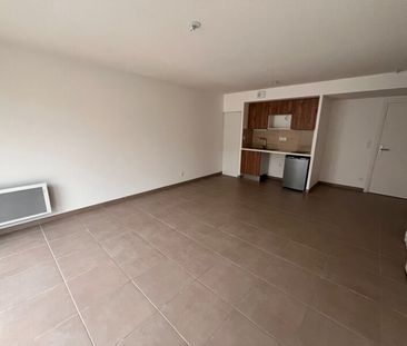 Location Appartement 2 pièces 45m² ST JORY 31790 - Photo 2