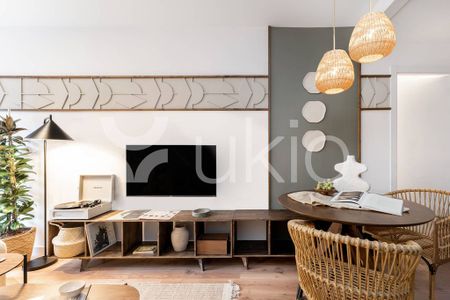 2 room luxury Apartment for rent in Madrid, Spain - Photo 2