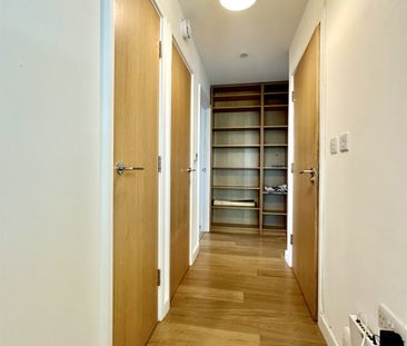 Ross Way, London - Photo 6