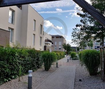 Location / Studio - Photo 4