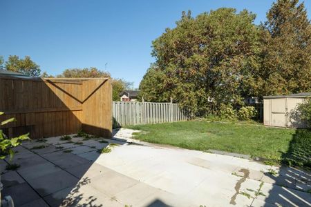 For Lease - 1419 Outlet Drive, Oshawa, Ontario - Photo 5