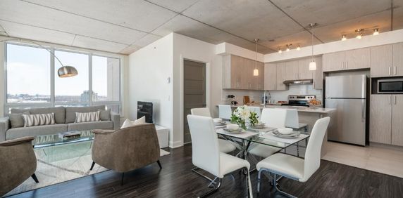 4-1/2+ À LOUER À LAVAL | 2 BEDROOM + 1.5 BATHROOM APARTMENTS - Photo 2