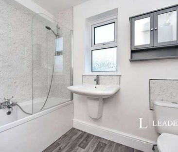 Queens Park Road, First Floor Flat, Brighton, BN2 - Photo 5