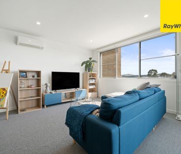 Coombs Chic Convenience - Photo 2