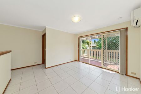 13 Leisler Place, Palmerston ACT, Belconnen - Photo 3