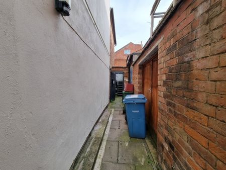 2 Bed Student Accommodation - Photo 4