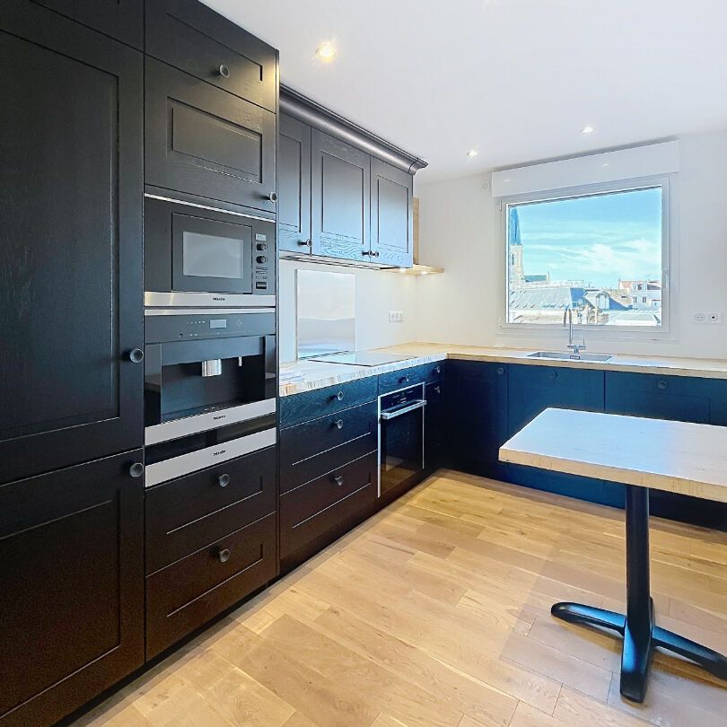 Appartement à louer - REIMS CENTRE- RUE DES MOISSONS - Photo 1