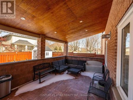 54 GREY ALDER AVENUE - Photo 2