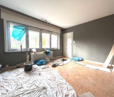 Place Meiser - Maison 3ch +/- 180 m² + entrepôt +/-200m² - Evere - Photo 3