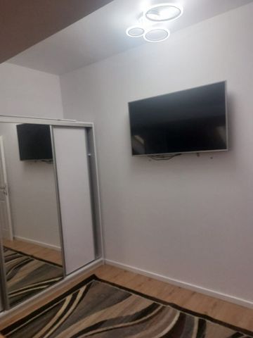 Apartament 3 camere, mansardă in ZONA CENTRALA - Photo 2