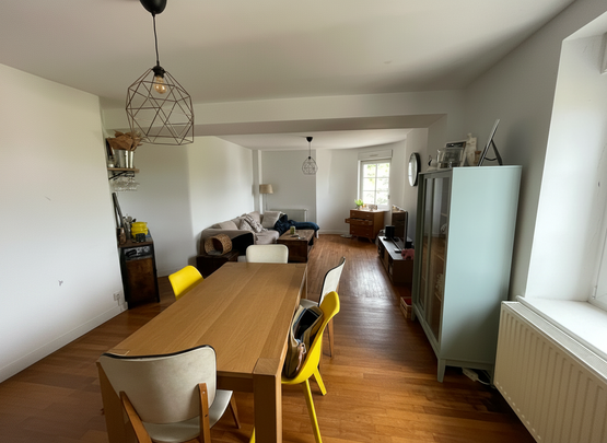 Location Appartement 117m² - Photo 1