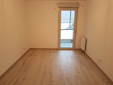 Location Appartement 2 pièces 41m² LA RAVOIRE 73490 - Photo 3