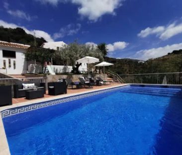 Casa rústica en alquiler en Cómpeta - Photo 2