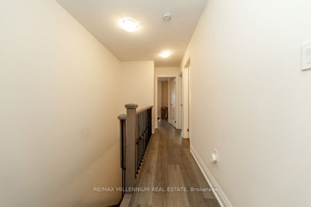 Townhouse For Lease | E8112622 - Photo 5