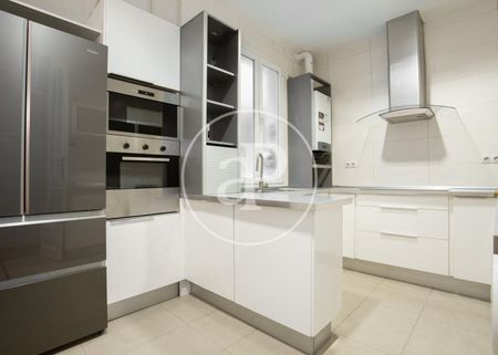 Flat for rent in Recoletos (Madrid) - Photo 2