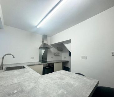 2 bedroom terraced house to rent - Photo 5