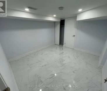 477 OSSINGTON AVENUE - Photo 1