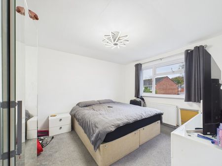 Carter Road, Cheltenham, GL51 - Photo 3