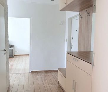 2-IZB. BYT 52m2 PANELOVÁ ULICA, STARÁ NEMOCNICA, JUH – Fotografia 5
