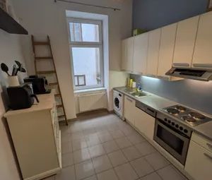 2-Zimmer-Altbauwohnung in 1090 Wien - zentral, ruhig & mit Charme - Photo 3