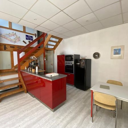 Location Appartement 4 pièces Meublé 92m² CHATEAUBRIANT 44110 - Photo 3