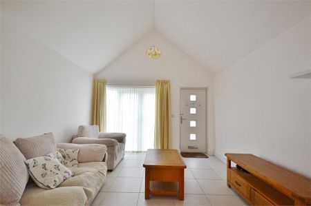 1 bedroom bungalow to rent - Photo 5