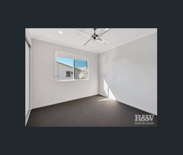 26 Solo Street, Newport, Qld 4020 - Photo 3