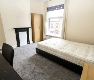 Hessle Terrace, Leeds - Photo 6