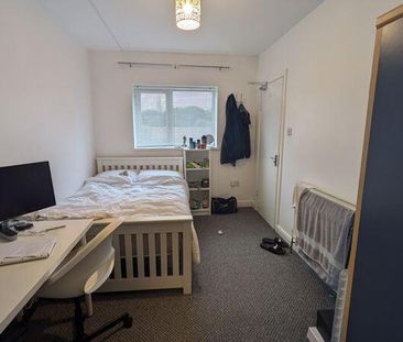 4 bedroom house to rent - Photo 3