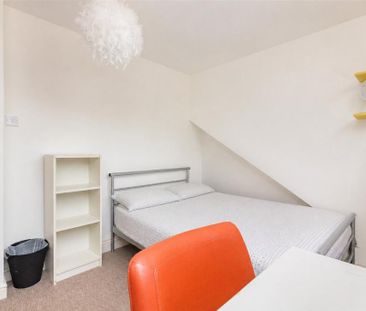 7 bedroom end of terrace house to rent - Photo 6
