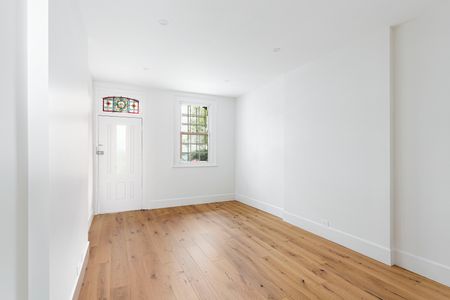 31 Junction Street, Glebe NSW 2037 - Terrace For Rent | Domain - Photo 3